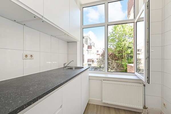 Medium property photo - Velpsestraat 104D, 2573 ST Den Haag